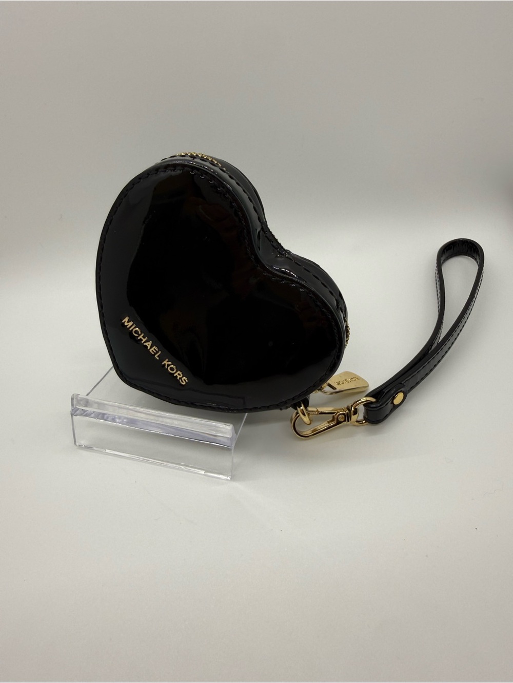 Michael Kors Black Patent Heart Coin Pouch with Gold Hardware - Picture 12 of 13